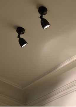 Poire on round base by Authentage Lighting - view 5