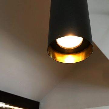 Tubelum on round base suspension by Authentage Lighting - view 5