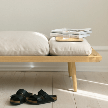 Lounge Around | daybed by Umage