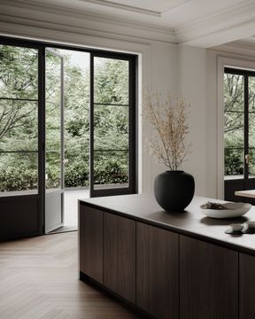Sunao Vase, Medio - Black by 101 copenhagen - view 5