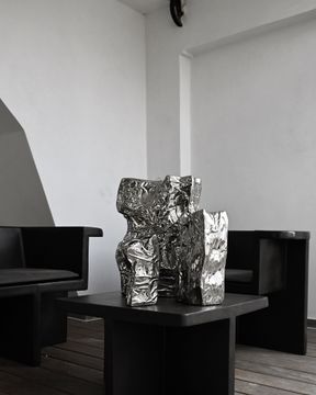 Kami Vase, Big - Chrome by 101 copenhagen - view 4