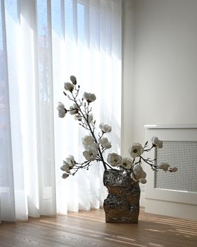 Kami Vase, Big - Chrome by 101 copenhagen - view 5