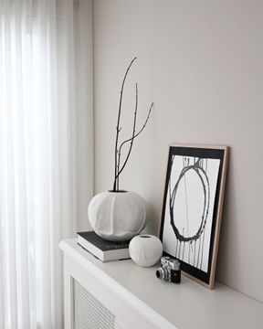 Orimono Vase, Medio - Bone White by 101 copenhagen - view 3