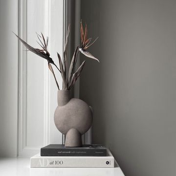 Sphere Vase Bubl, Medio - Taupe by 101 copenhagen - view 2