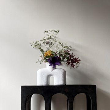 Cobra Vase Uno, Medio - Bubble White by 101 copenhagen - view 5