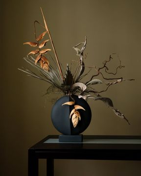 Guggenheim Vase, Mini - Black by 101 copenhagen - view 2
