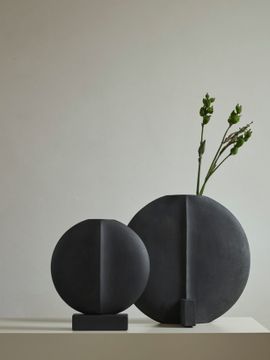 Guggenheim Vase, Mini - Coffee by 101 copenhagen - view 2