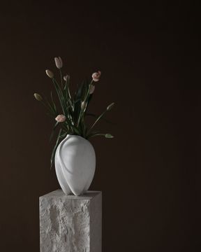 Sumo Vase, Slim - Bone White by 101 copenhagen - view 2