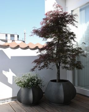 Arket Plant Pot, Big - Dark Grey by 101 copenhagen - view 5
