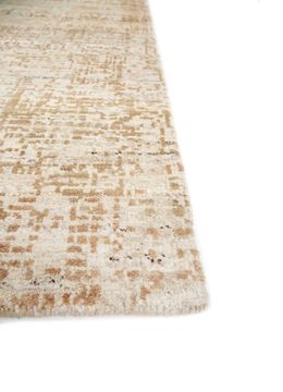 Uvenuti AKWL, Natural White/Medium Gold by Jaipur Rugs - view 7