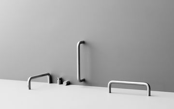 Cabinet handle straight by d line - view 2