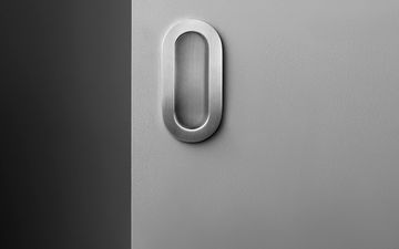 Flush pull oval by d line - view 2