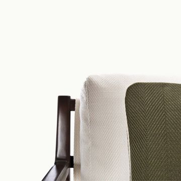 LPIDC08 – Sofa by Exteta - view 3