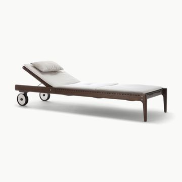 Levante Sun Lounger by Exteta - view 3