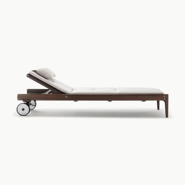 Levante Sun Lounger by Exteta - view 2