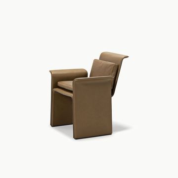 Shell Chair by Exteta - view 2