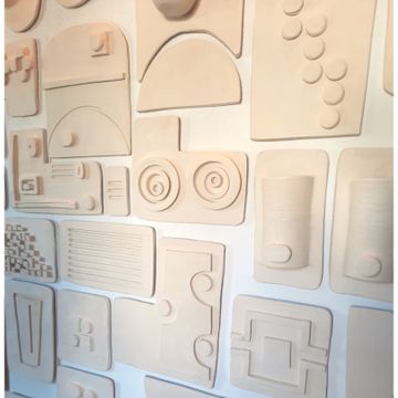 VILLA SALVADOR HOTEL wall sculpture by ICI ET LÀ - view 5