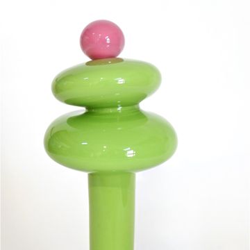 THE GREEN BIG DANCER glass sculpture by ICI ET LÀ - view 2