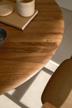 Mushroom Round Table - Walnut by GAZZDA - view 5