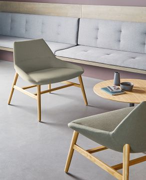 Dunas Xl Lounge chair with low back and flat 4 spoke aluminum base by INCLASS - view 2