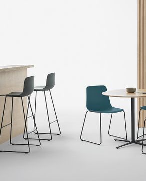 Varya 5 seater bench frame with legs by INCLASS - view 5