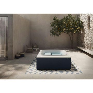 Skylounge® by Jacuzzi® - view 2
