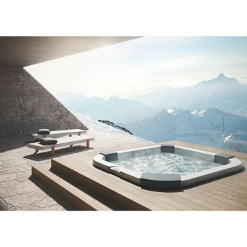 Santorini: the only Hot Tub in the range with a double lounge by Jacuzzi® - view 2