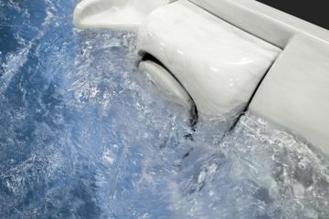 J-14 PowerPro™ Swim Spa by Jacuzzi® - view 8
