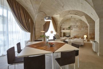 Loto Extendible Square Table: Kitchen/Dining by Lago - view 7