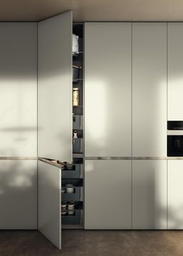 Kitchen pantry unit with groove opening by Lago - view 8