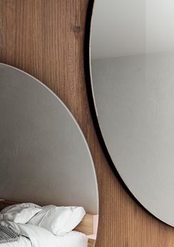 Punto Mirror Cabinet: Stylish Storage for Any Room by Lago - view 6