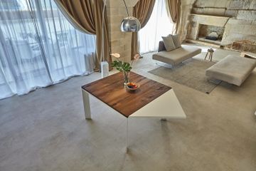 Loto Extendible Square Table: Kitchen/Dining by Lago - view 4