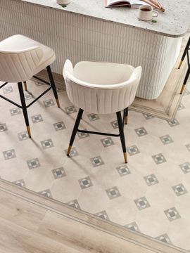 Octagon Key Grace by Amtico - view 8