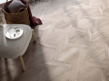 Ashdown Oak by Amtico - view 9