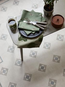Octagon Key Grace by Amtico - view 7