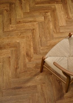 Carved Oak by Amtico - view 9