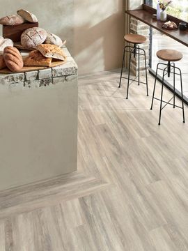 Ashdown Oak by Amtico - view 6