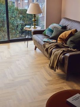 Hunters Oak in Parquet by Amtico - view 8