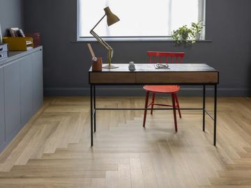 Guild Oak by Amtico - view 8