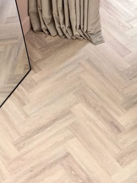Powdered Oak by Amtico - view 7
