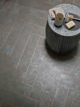 Parquet Large DC526 by Amtico - view 5