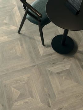 Tollymore Oak by Amtico - view 7
