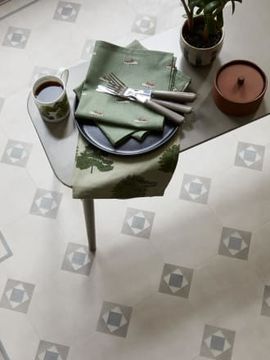 Octagon Key Grace by Amtico - view 5