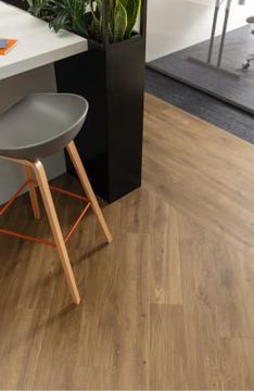 Brindle Oak by Amtico - view 6