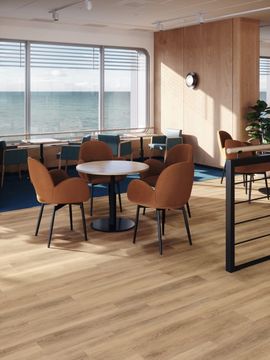 Matlo Oak by Amtico - view 3