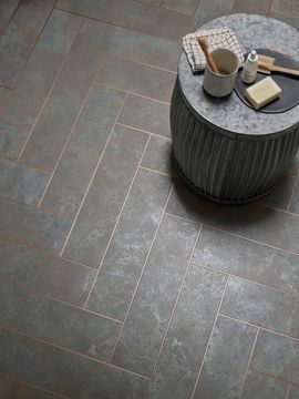 Parquet Large DC526 by Amtico - view 4