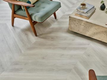 Chiltern Oak by Amtico - view 8