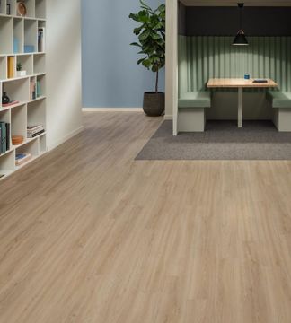 Soft Oak by Amtico - view 3