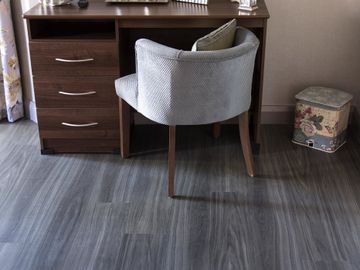 Dusky Walnut by Amtico - view 8