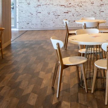 Reclaimed Oak by Amtico - view 8